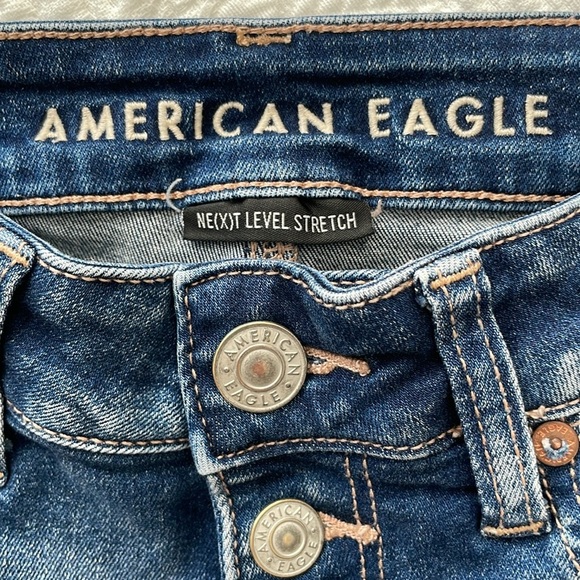 American Eagle Hi-Rise Shortie Shorts Floral Distressed Button Fly Dark Wash 0 - Picture 2 of 12